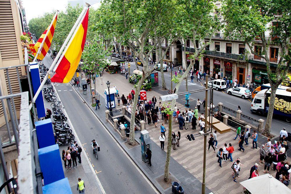 Hostal Bcn Ramblas Барселона Экстерьер фото