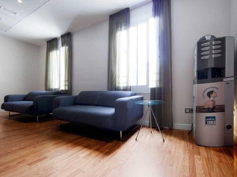 Hostal Bcn Ramblas Барселона Экстерьер фото