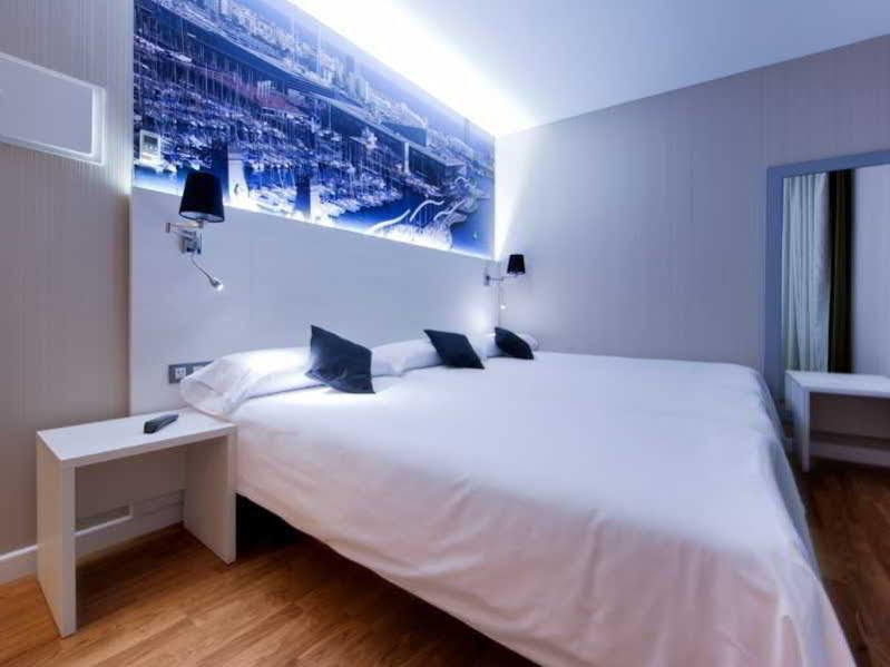 Hostal Bcn Ramblas Барселона Экстерьер фото